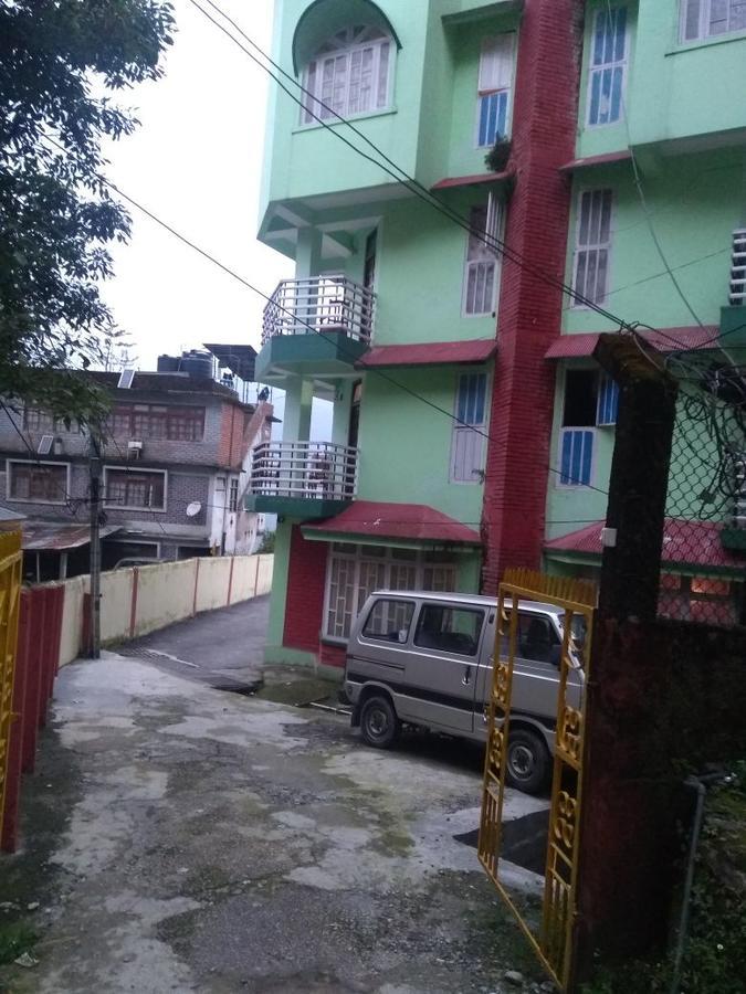 Hotel Mandar กังต็อก ภายนอก รูปภาพ